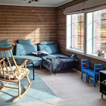 3 Bedroom Cozy In Vikeså