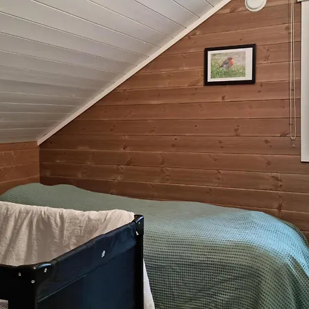 3 Bedroom Cozy In Vikeså